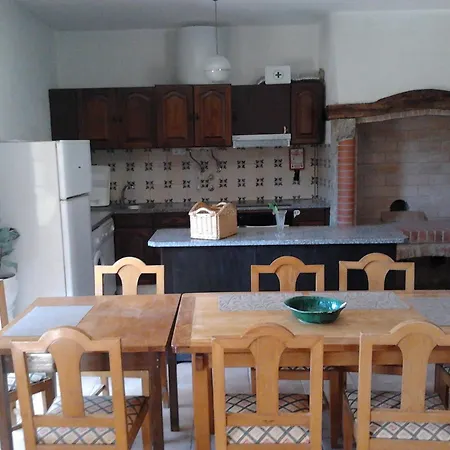 Ferienhaus Charming House In With Mountain View Alcobaça