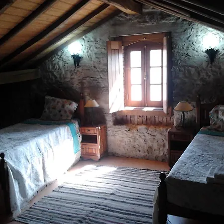 Ferienhaus Charming House In With Mountain View Alcobaça