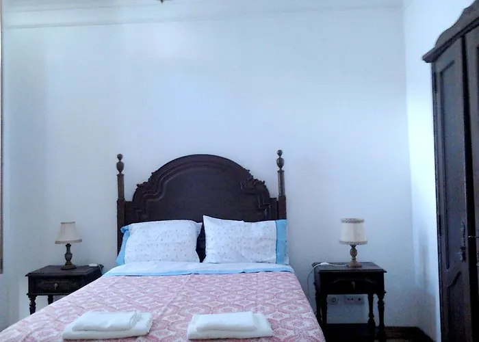 Charming House In With Mountain View