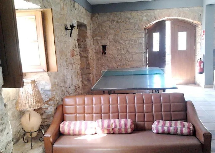 Charming House In With Mountain View